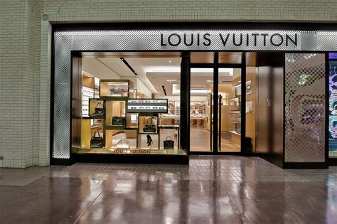 louis vuitton store in galleria a milano|louis vuitton texas locations.